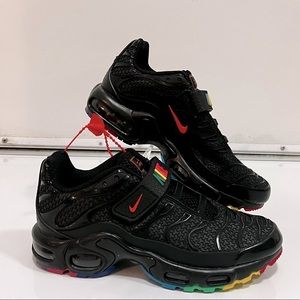 Nike Air Max Plus kids size 3Y